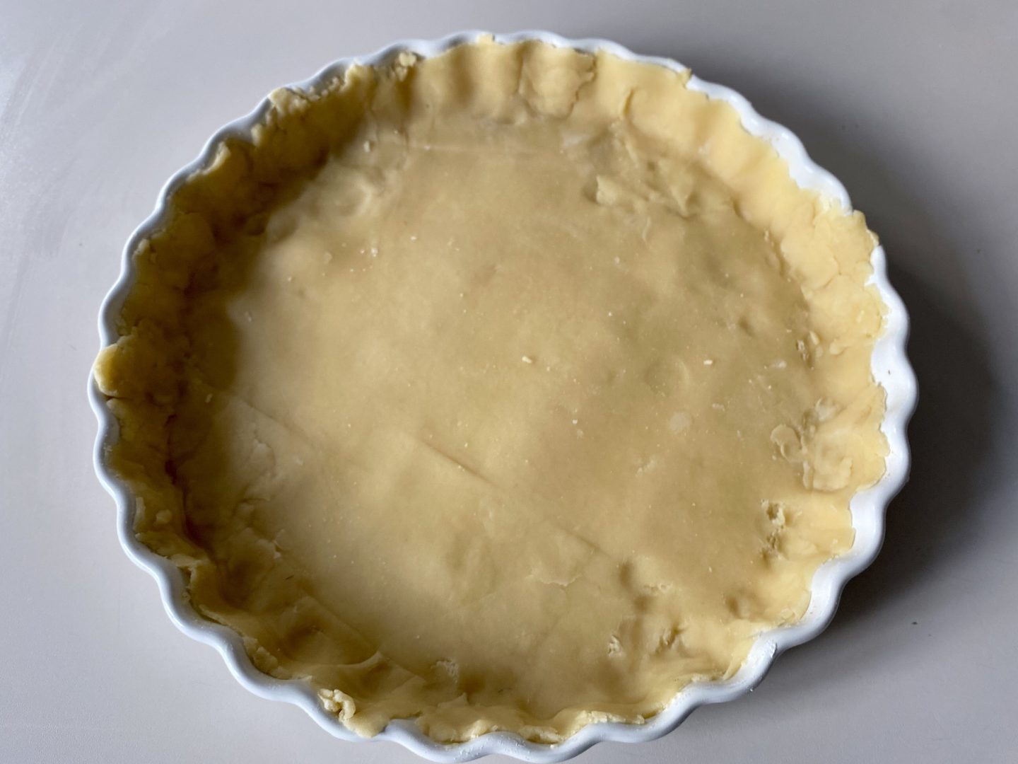 Faire une pâte brisée maison au robot en 4 ingrédients